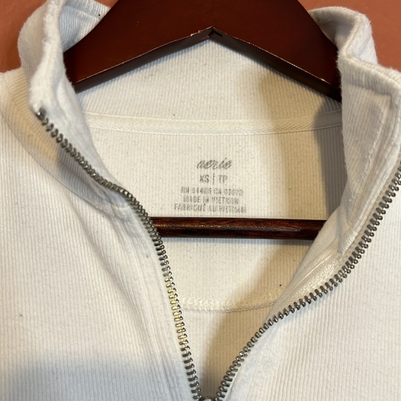 Aerie Ribbed Oversized Quarter Zip Sweatshirt - Picture 3 of 13
